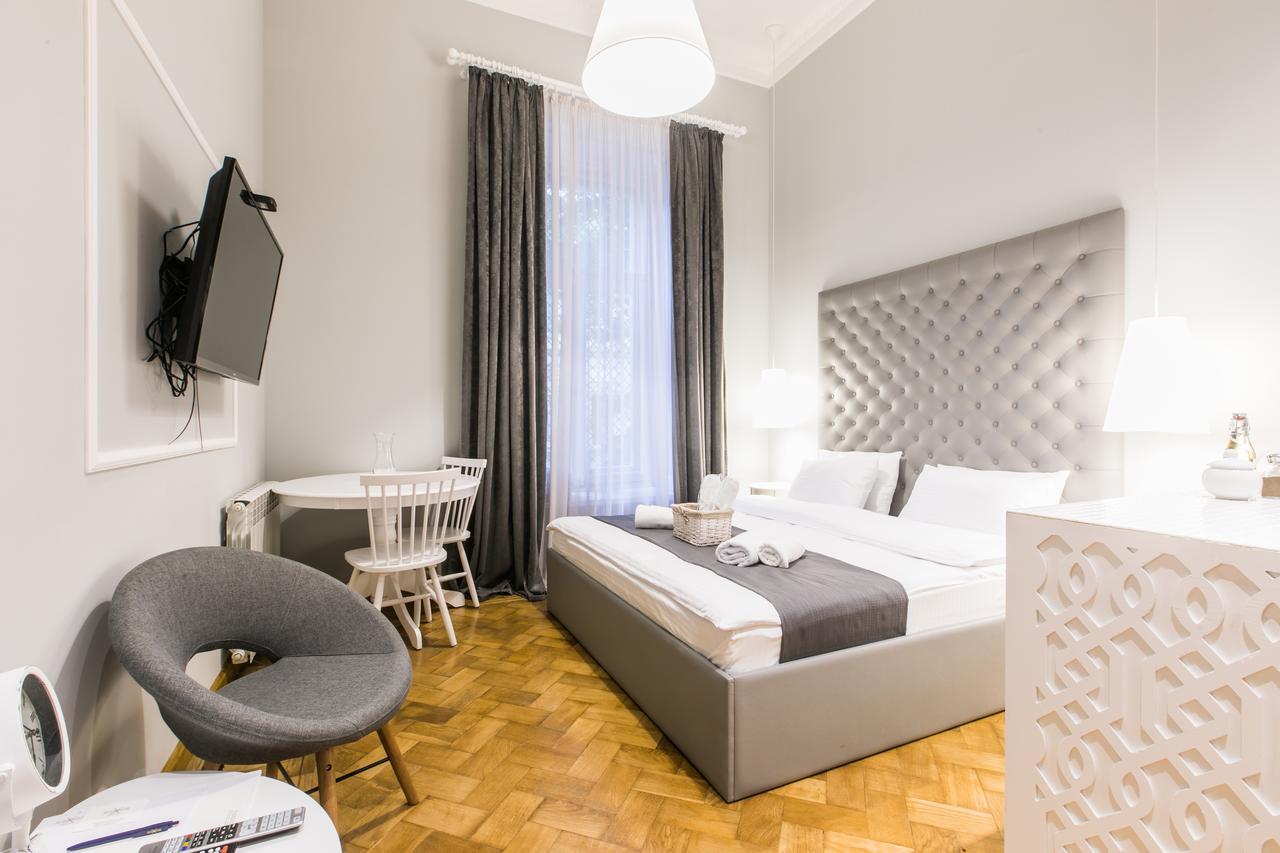 Kuxos Machabeli 2 Studio Tbilisi ภายนอก รูปภาพ